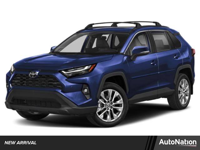 2025 Toyota RAV4 XLE — SUV — 3,823 mi — Austin, TX