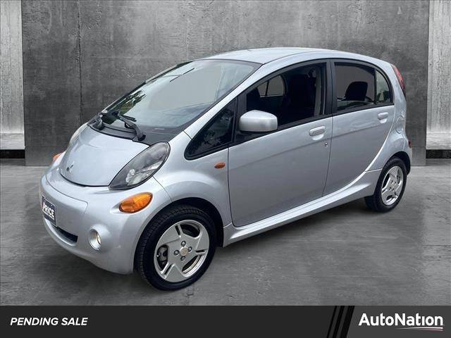 2016 Mitsubishi i-MiEV ES — Hatchback — 26,272 mi — Austin, TX