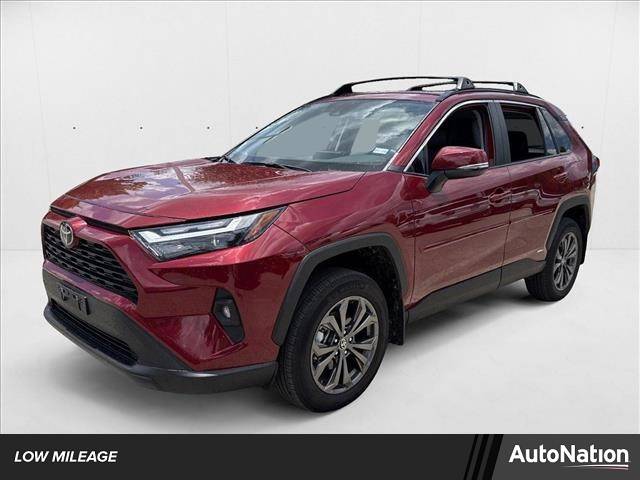 2025 Toyota RAV4 Hybrid XLE Premium — SUV — 2,105 mi — Austin, TX