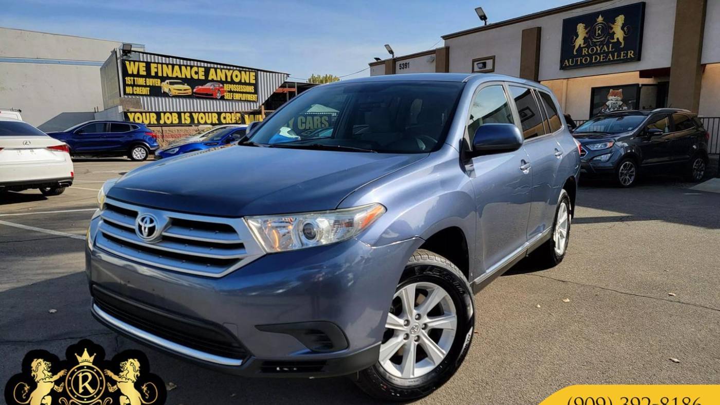 2013 Toyota Highlander Base — SUV — 127,516 mi — Montclair, CA