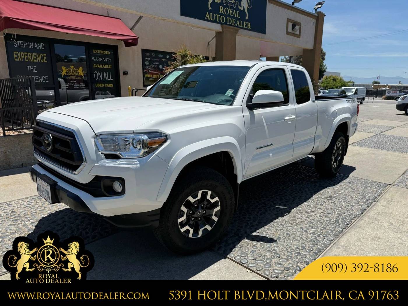 2022 Toyota Tacoma SR5 — Pickup Truck — 17,077 mi — Montclair, CA