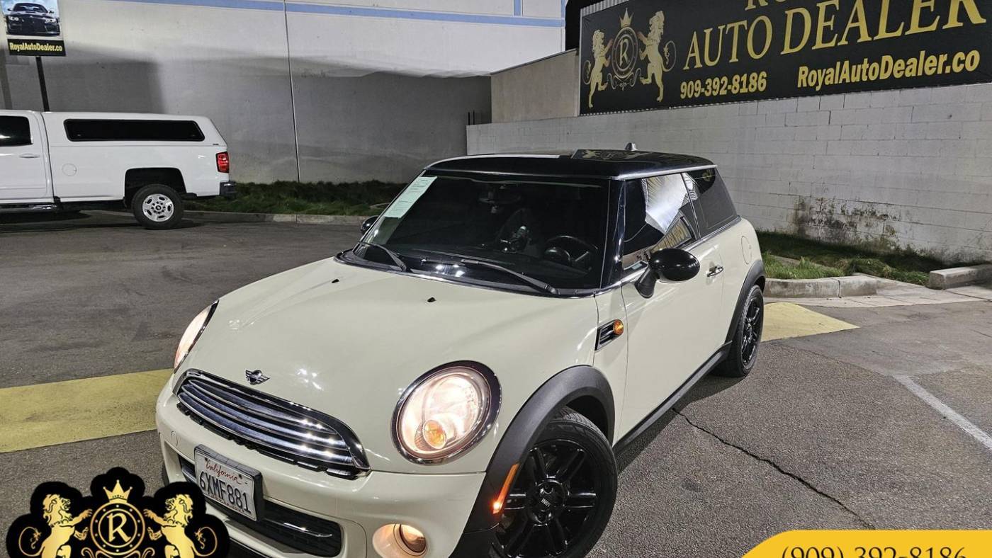 2013 MINI Hardtop Cooper — Hatchback — 114,572 mi — Montclair, CA