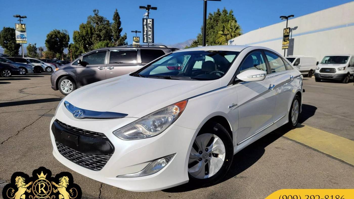 2015 Hyundai Sonata Hybrid Base — Sedan — 54,013 mi — Montclair, CA