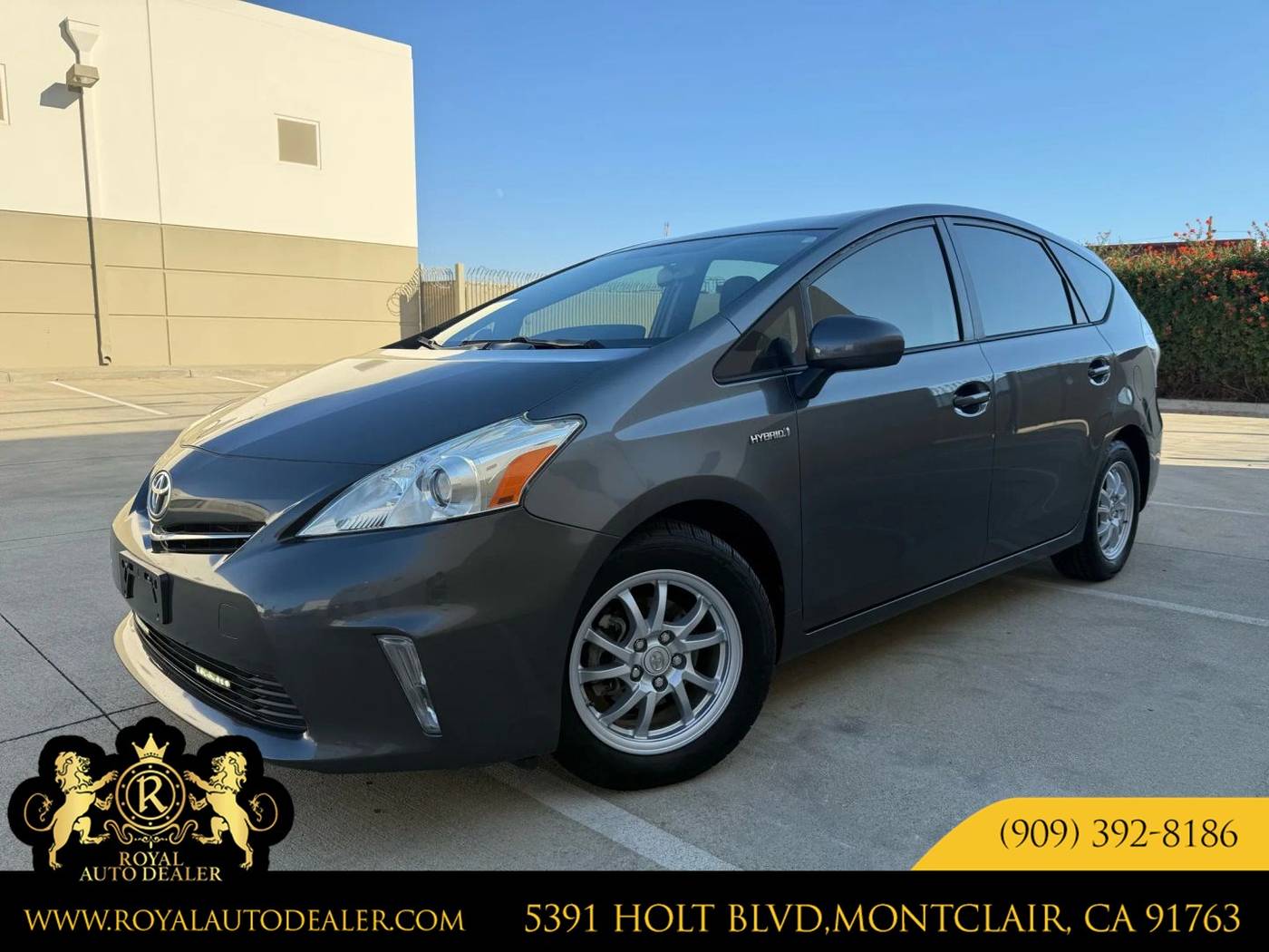 2014 Toyota Prius v Three — Wagon — 108,316 mi — Montclair, CA