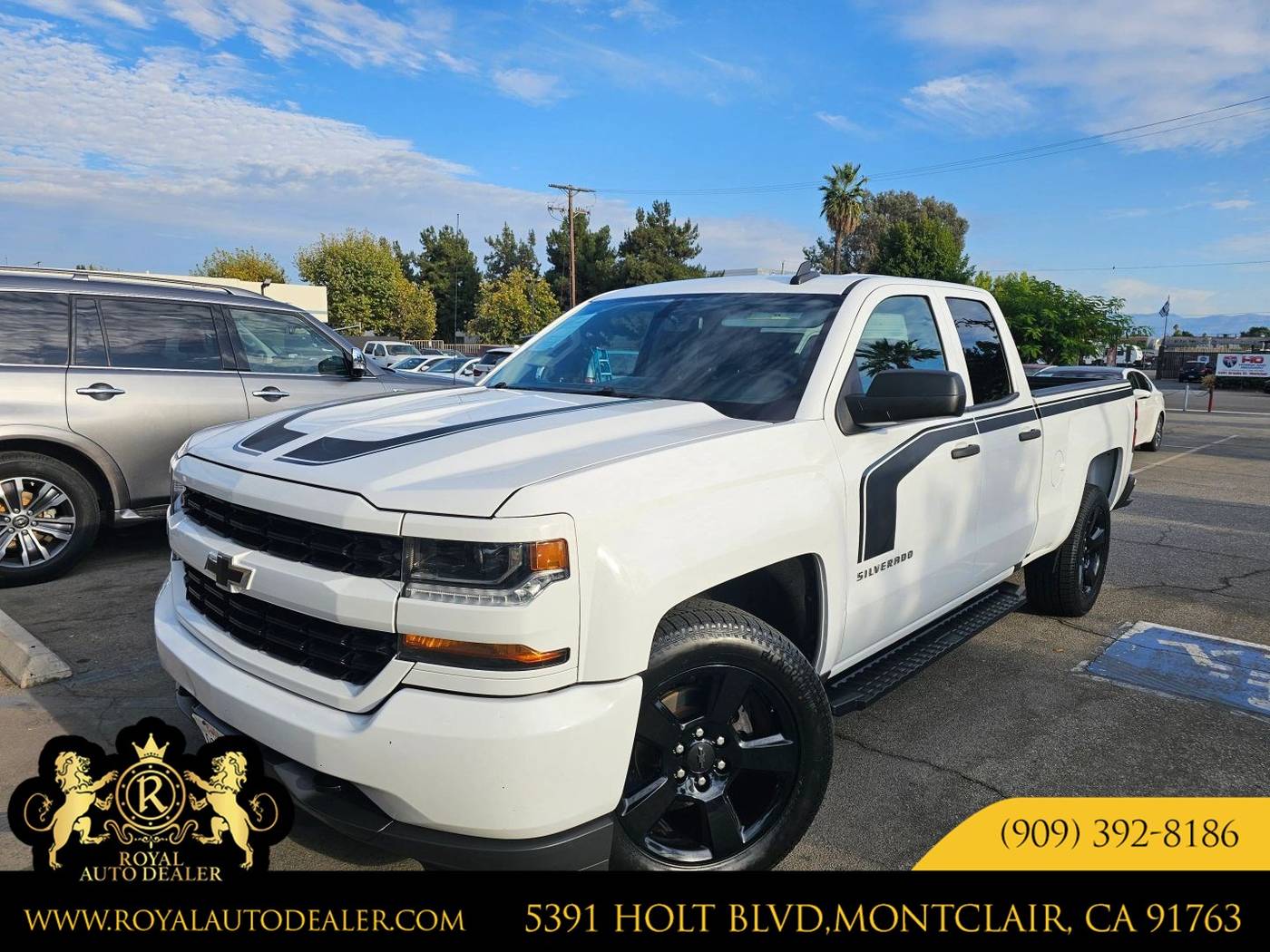 2017 Chevrolet Silverado 1500 Custom — Pickup Truck — 119,508 mi — Montclair, CA