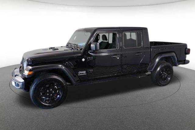2023 Jeep Gladiator Overland — Pickup Truck — 42,343 mi — Virginia Beach, VA