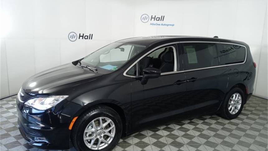 2022 Chrysler Voyager LX — Minivan — 64,185 mi — Virginia Beach, VA