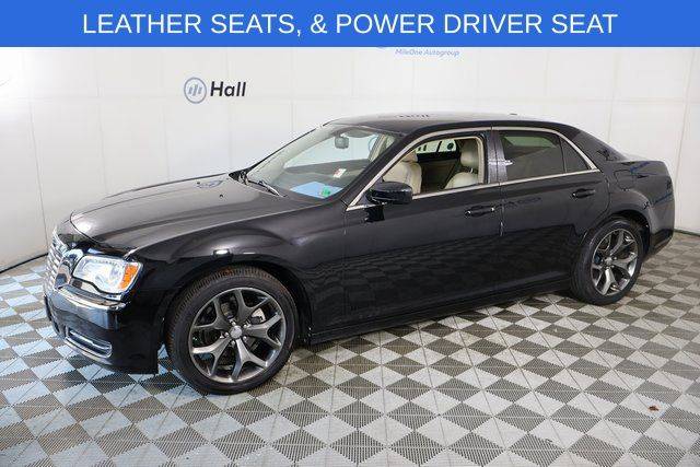2013 Chrysler 300 Base — Sedan — 92,395 mi — Virginia Beach, VA