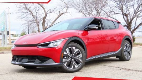 2024 Kia EV6 Light Long Range — SUV — 3,304 mi — Olathe, KS