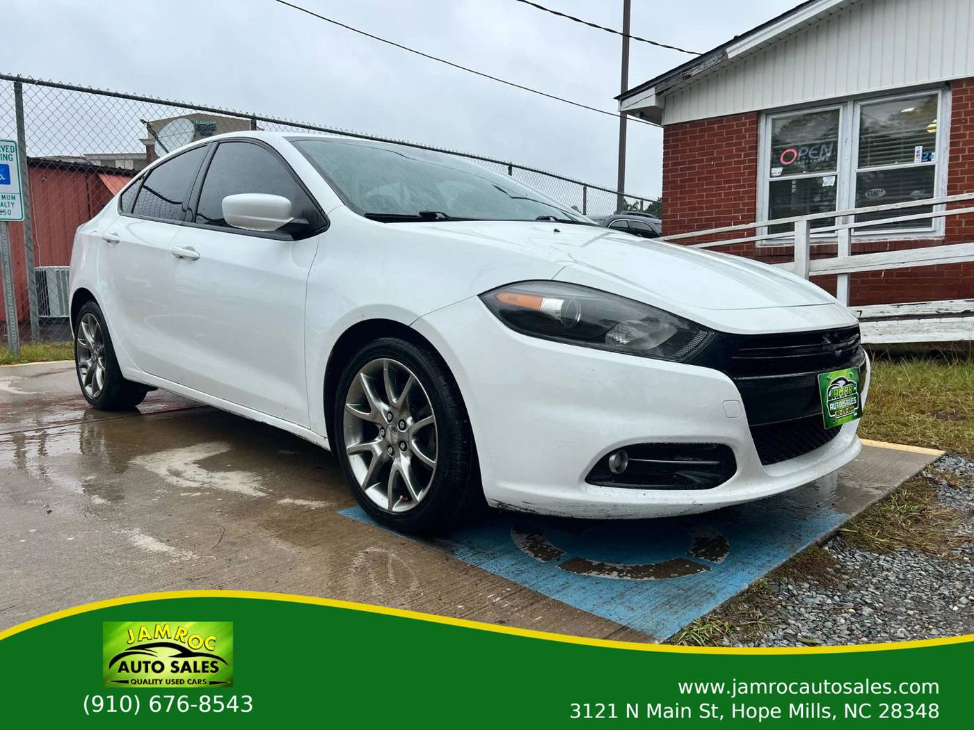 2015 Dodge Dart SXT — Sedan — 118,008 mi — Hope Mills, NC