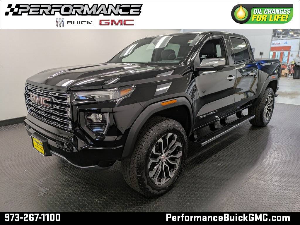 2024 GMC Canyon Denali — Pickup Truck — 15,865 mi — Cedar Knolls, NJ