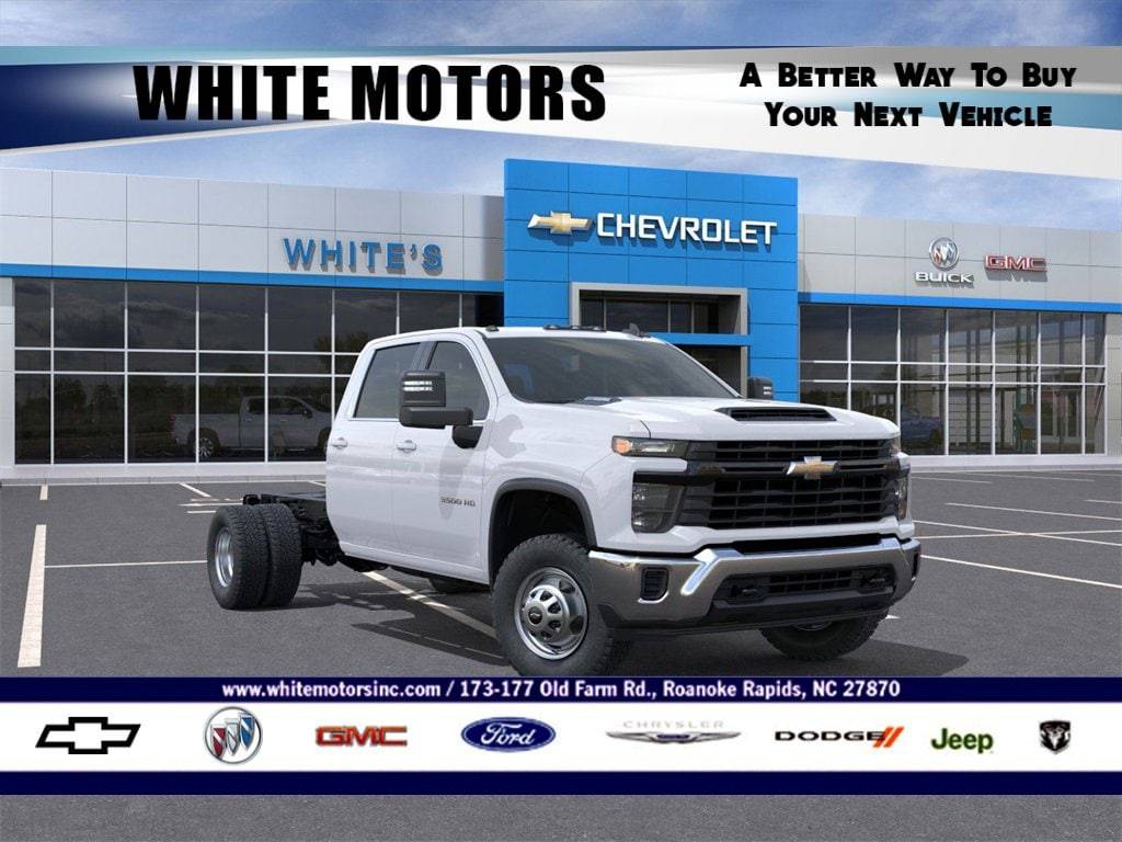 2025 Chevrolet Silverado 3500HD CC Work Truck