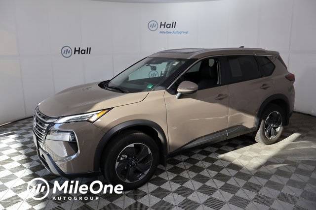 2024 Nissan Rogue SV — SUV — 17,571 mi — Virginia Beach, VA