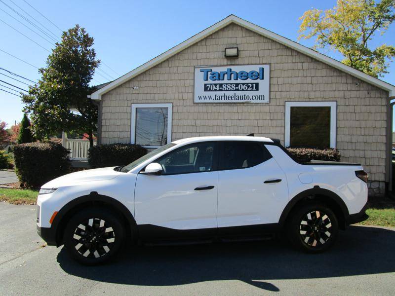 2025 Hyundai Santa Cruz SE — Pickup Truck — 8,445 mi — Locust, NC