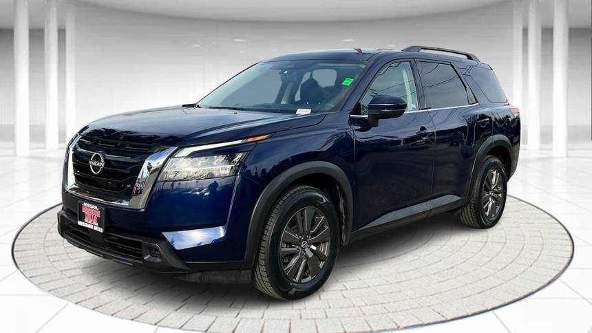 2022 Nissan Pathfinder SV — SUV — 40,531 mi — Mission Hills, CA