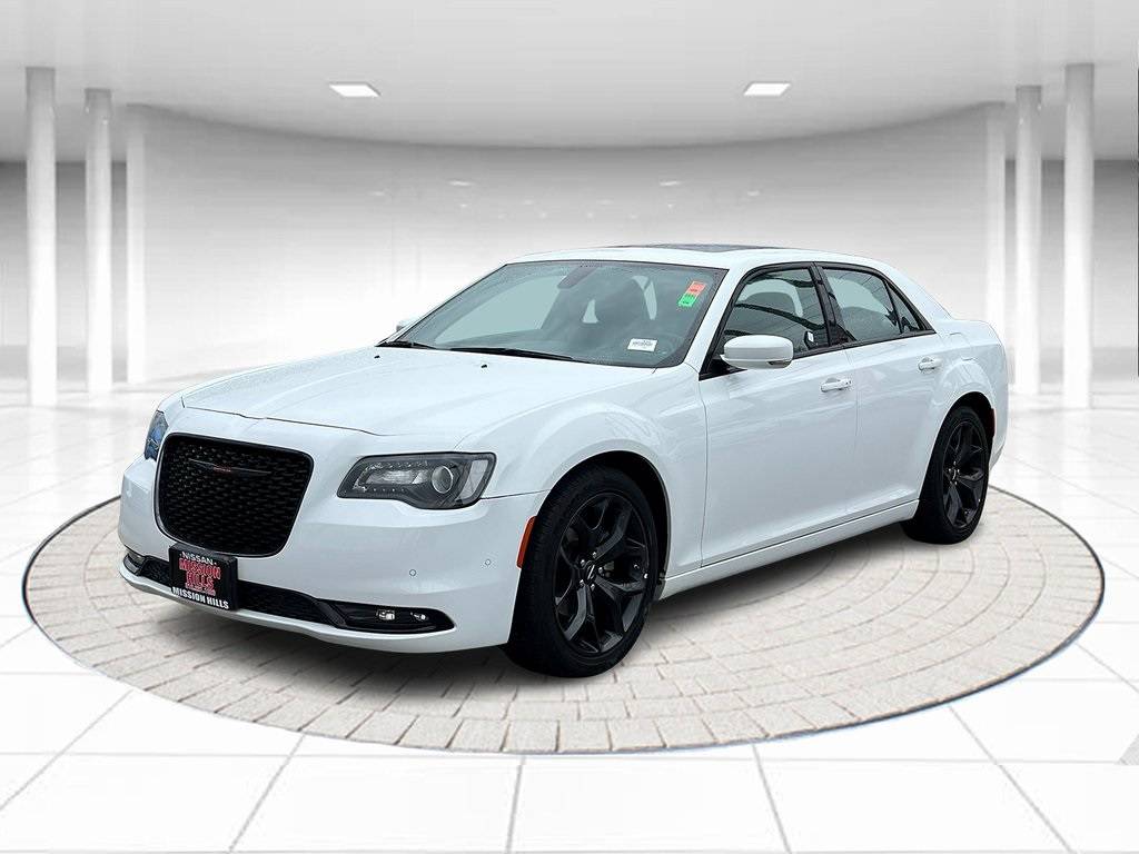 2022 Chrysler 300 S — Sedan — 46,352 mi — Mission Hills, CA