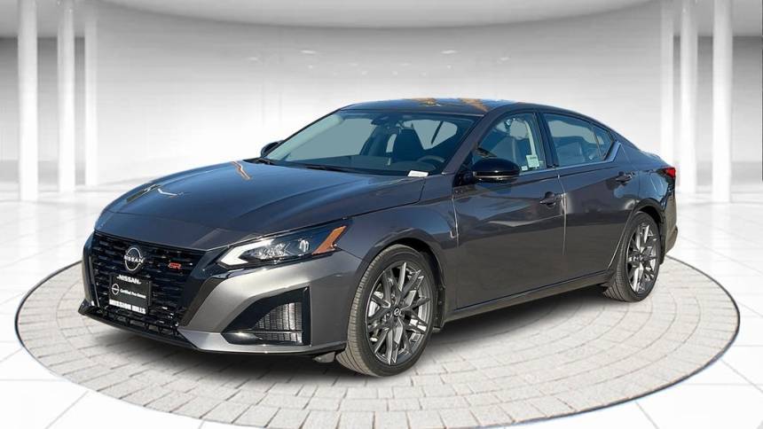 2023 Nissan Altima SR — Sedan — 4,816 mi — Mission Hills, CA