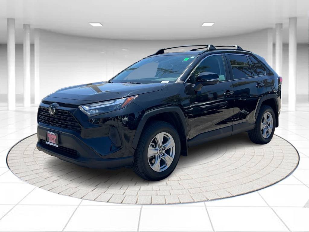2022 Toyota RAV4 XLE — SUV — 67,500 mi — Mission Hills, CA