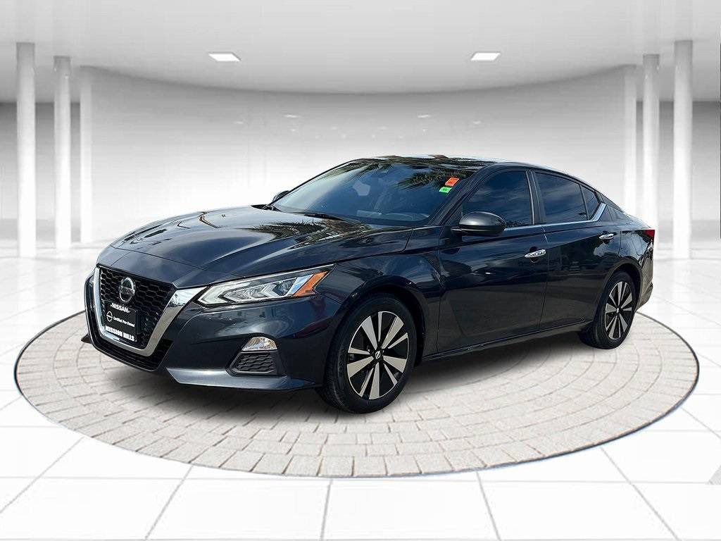 2021 Nissan Altima SV — Sedan — 81,210 mi — Mission Hills, CA