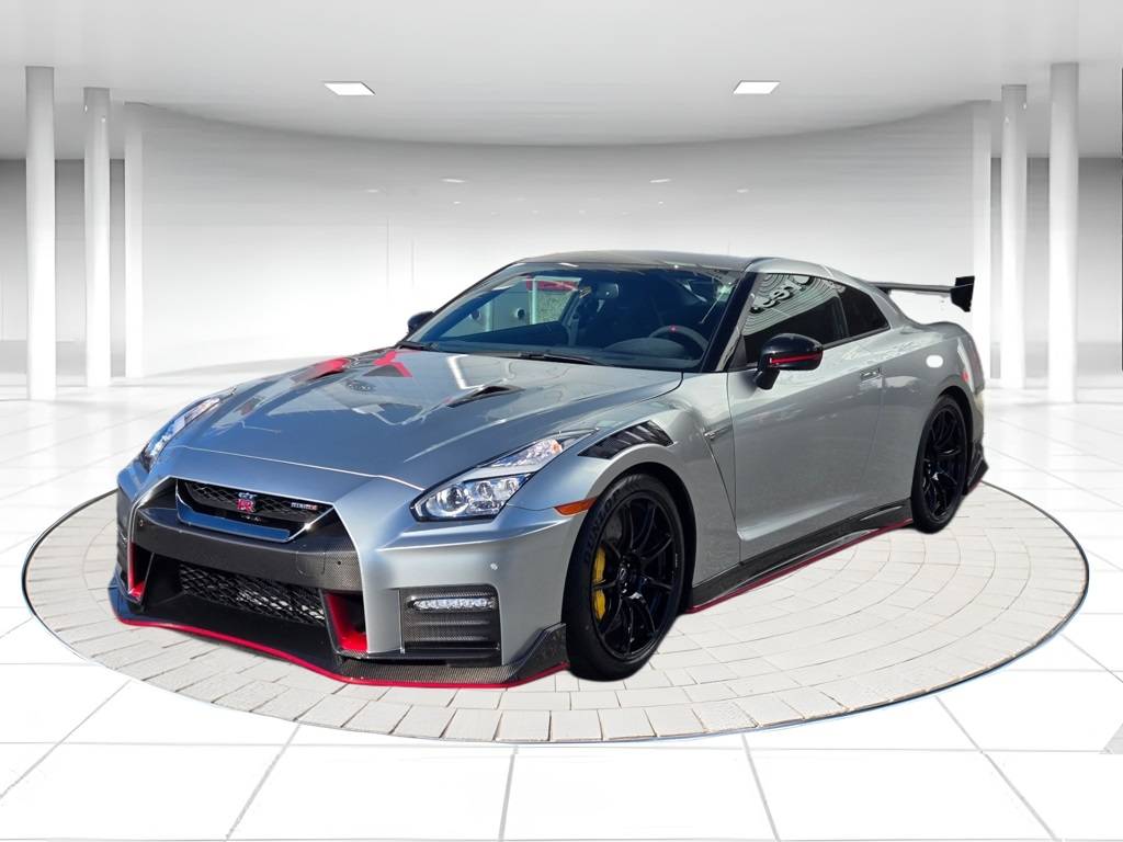 2023 Nissan GT-R NISMO — Coupe — 1,222 mi — Mission Hills, CA