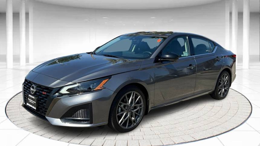 2023 Nissan Altima SR — Sedan — 15,194 mi — Mission Hills, CA