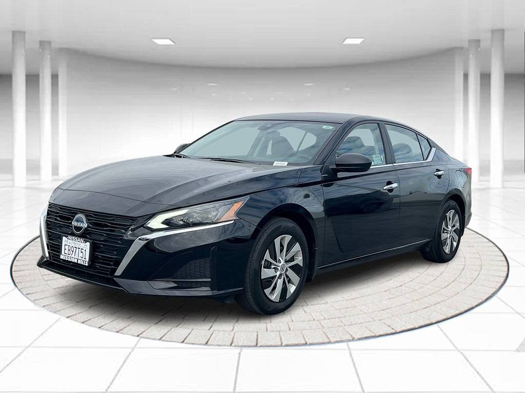 2025 Nissan Altima S — Sedan — 4,978 mi — Mission Hills, CA
