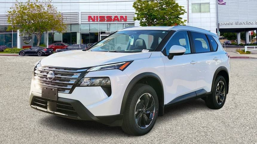 2024 Nissan Rogue SV — SUV — 4,698 mi — Mission Hills, CA