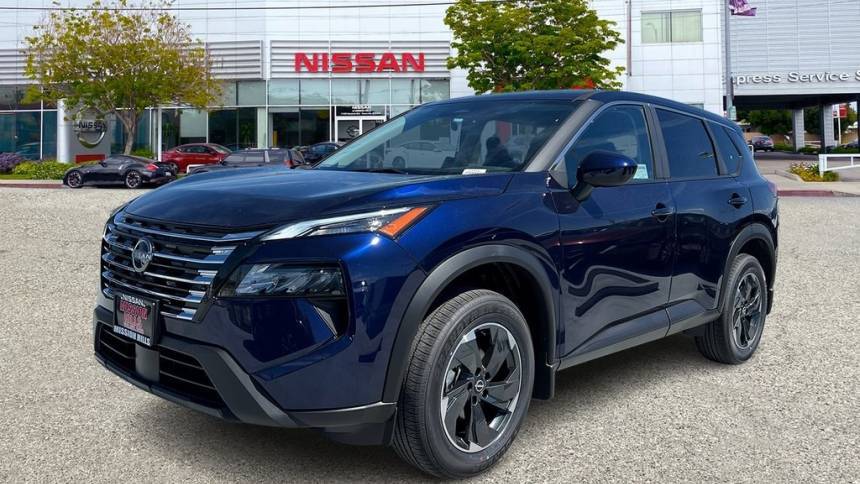 2024 Nissan Rogue SV — SUV — 4,669 mi — Mission Hills, CA