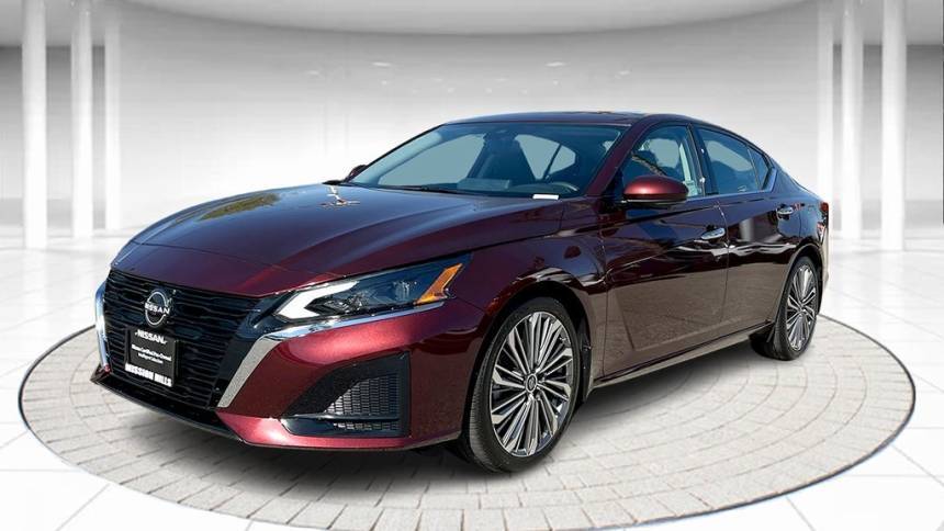 2023 Nissan Altima SL — Sedan — 2,428 mi — Mission Hills, CA
