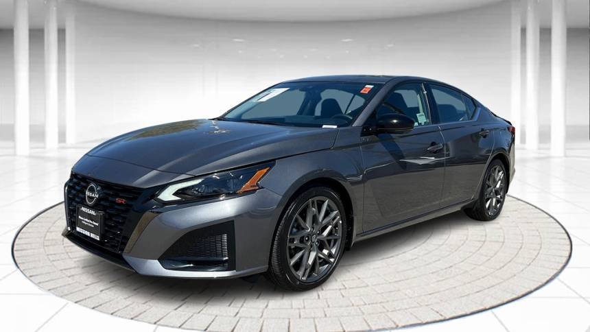 2023 Nissan Altima SR — Sedan — 2,513 mi — Mission Hills, CA
