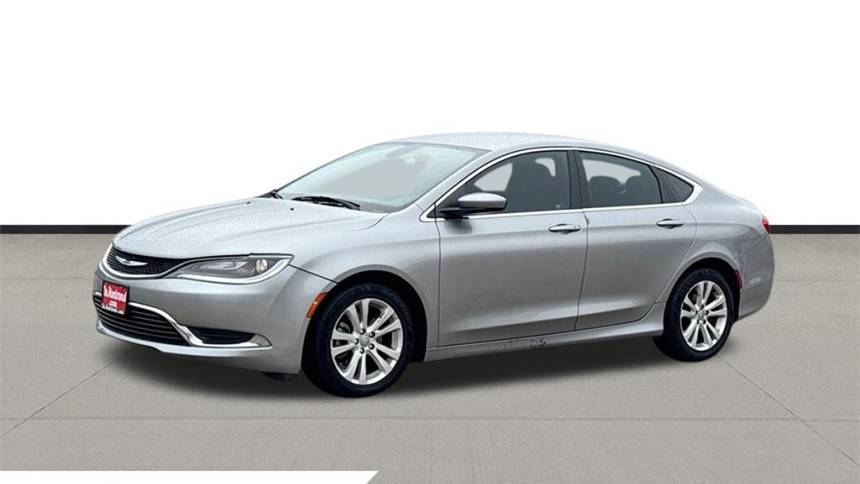 2015 Chrysler 200 Limited — Sedan — 131,451 mi — Houston, TX