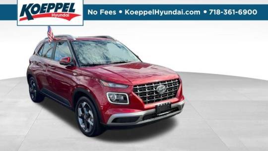 2024 Hyundai Venue Limited — SUV — 3,030 mi — Long Island City, NY