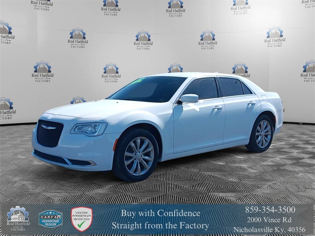 2019 Chrysler 300 Touring — Sedan — 93,443 mi — Nicholasville, KY