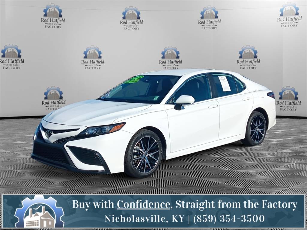 2024 Toyota Camry SE — Sedan — 43,323 mi — Nicholasville, KY