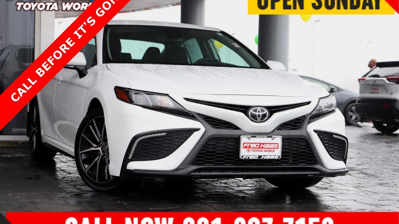2023 Toyota Camry SE — Sedan — 64,148 mi — Spring, TX