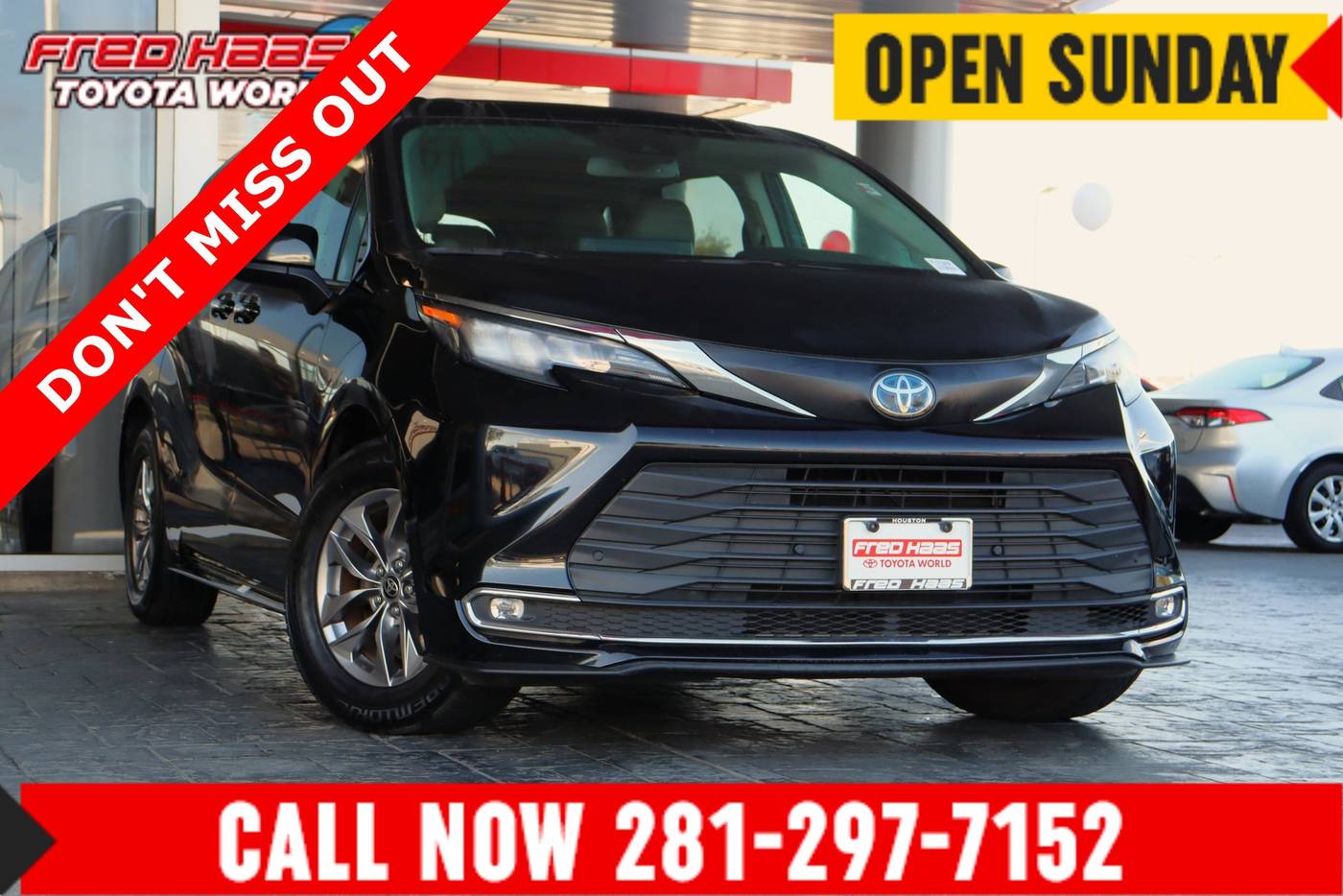 2023 Toyota Sienna XLE — Minivan — 59,828 mi — Spring, TX
