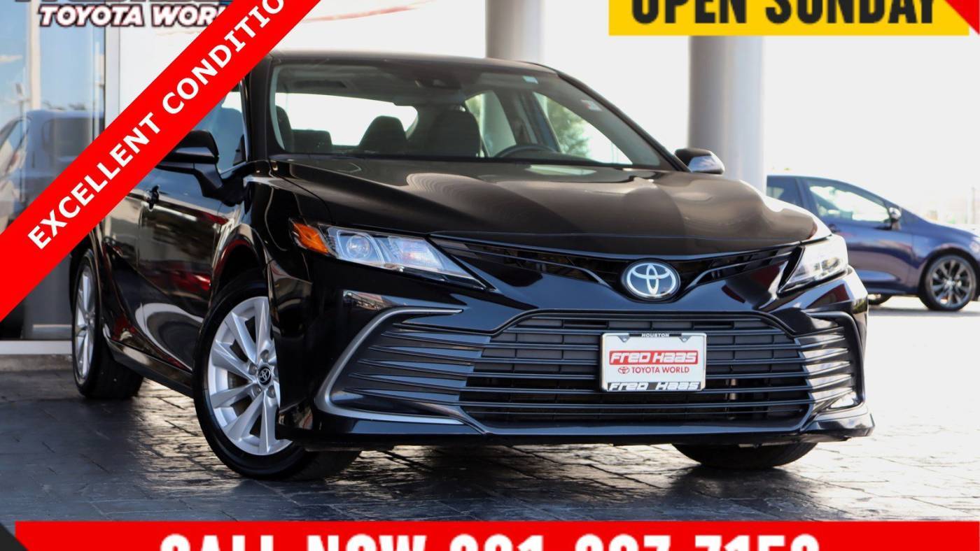 2024 Toyota Camry LE — Sedan — 33,533 mi — Spring, TX