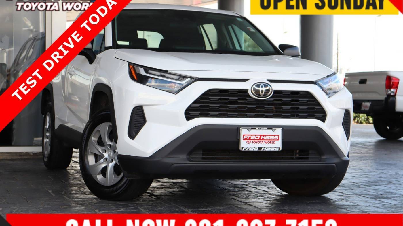 2024 Toyota RAV4 LE — SUV — 29,229 mi — Spring, TX