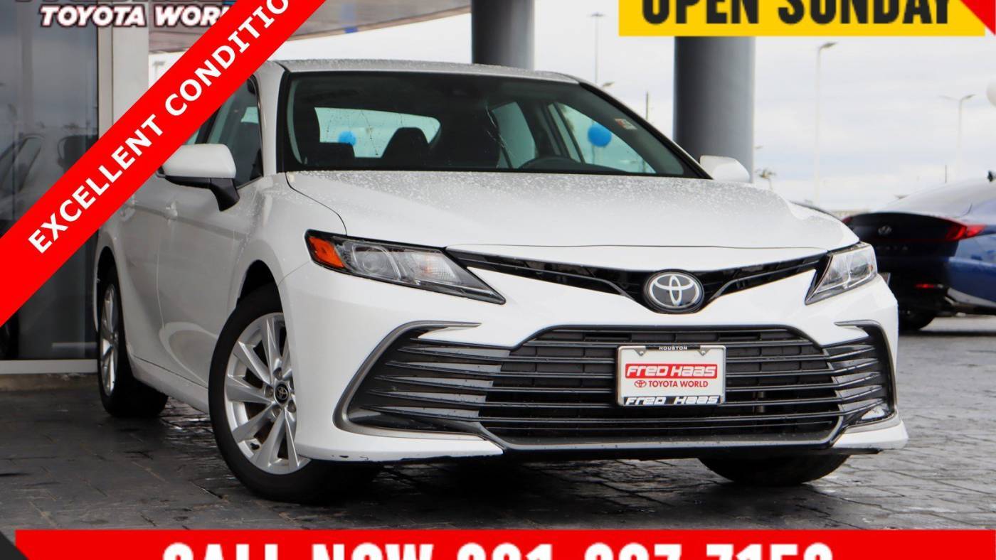 2024 Toyota Camry LE — Sedan — 23,457 mi — Spring, TX