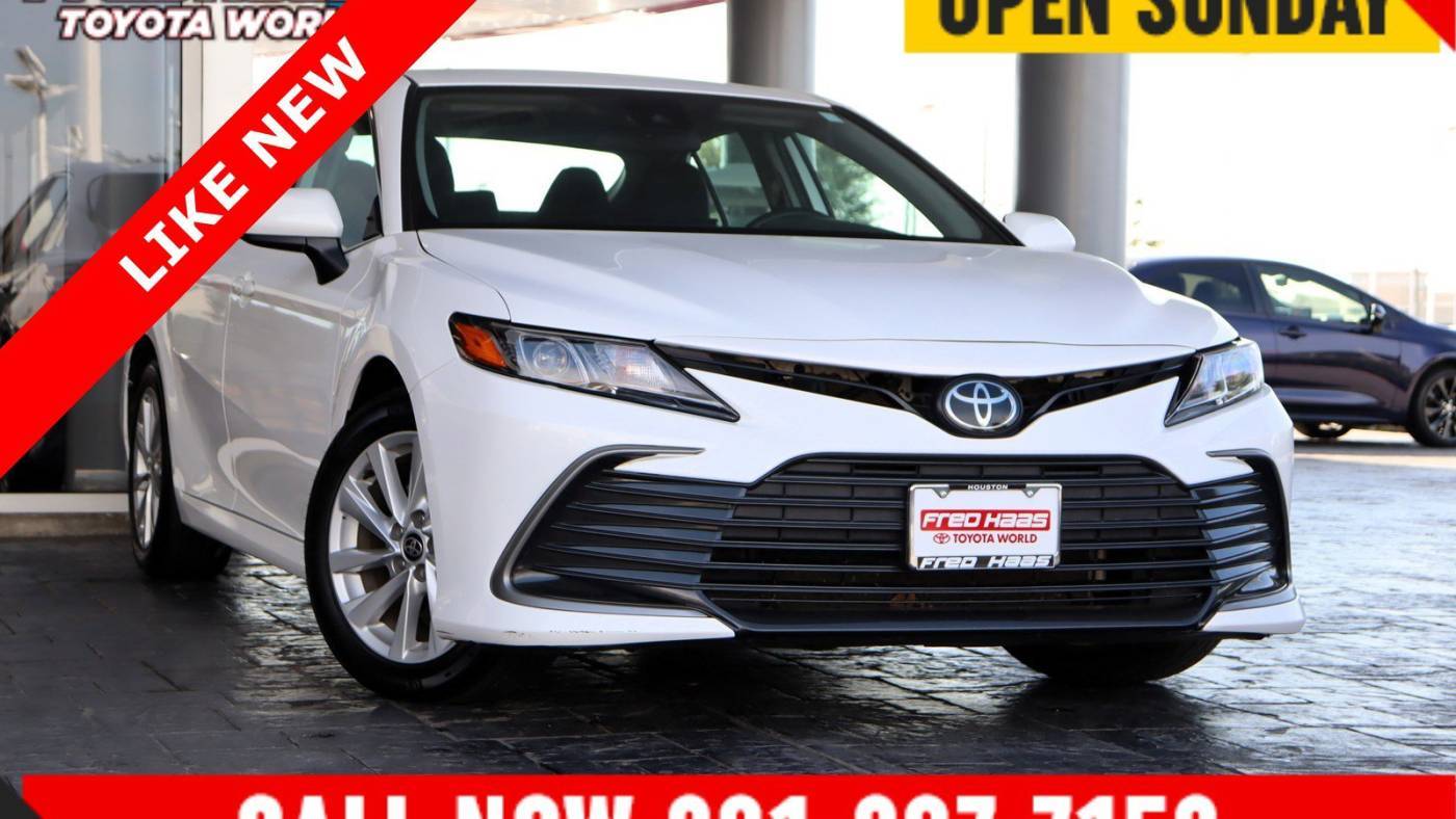 2024 Toyota Camry LE — Sedan — 22,647 mi — Spring, TX