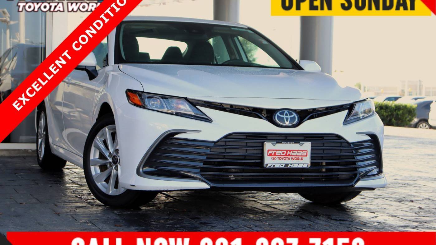 2024 Toyota Camry LE — Sedan — 22,298 mi — Spring, TX