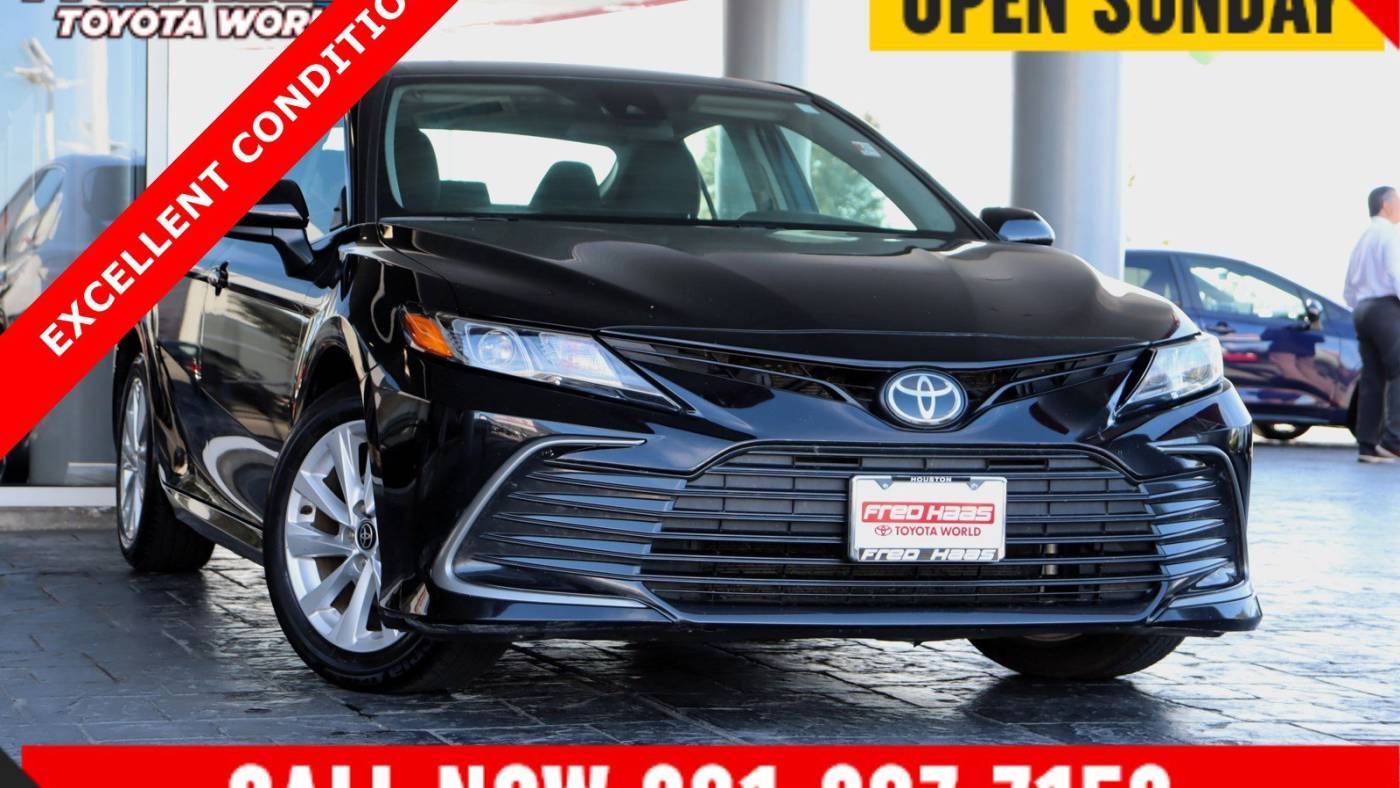 2024 Toyota Camry LE — Sedan — 26,178 mi — Spring, TX