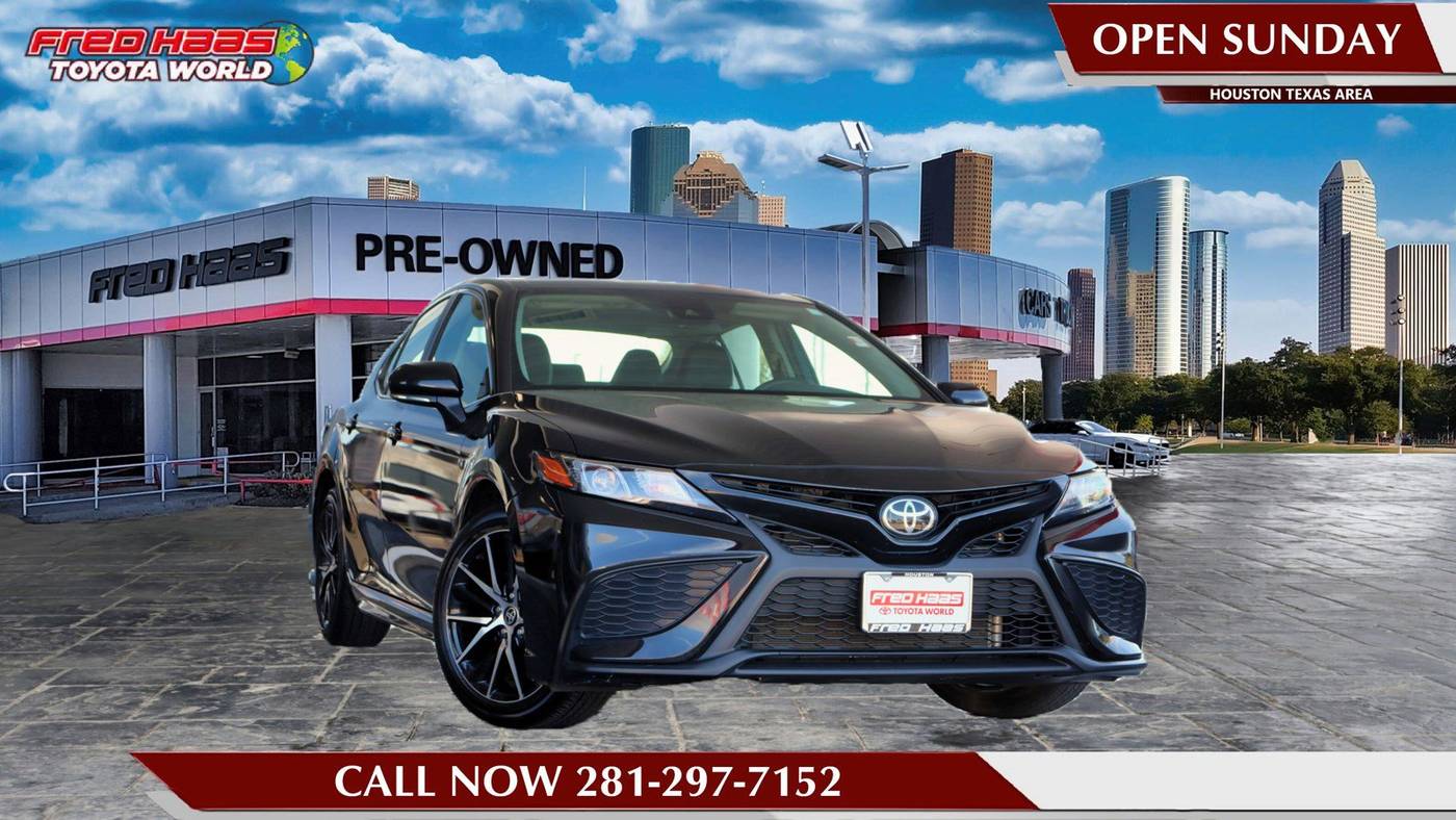2024 Toyota Camry SE — Sedan — 17,357 mi — Spring, TX