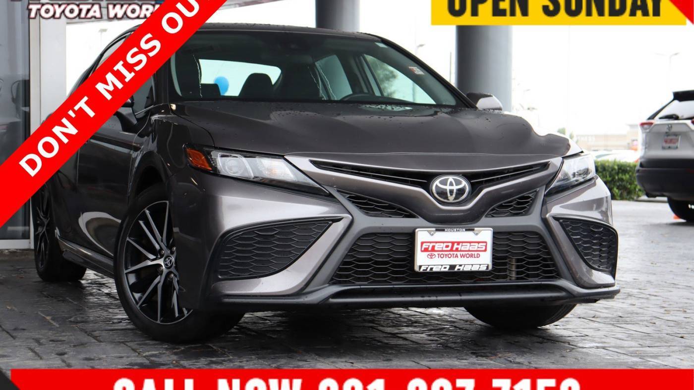 2024 Toyota Camry SE — Sedan — 24,588 mi — Spring, TX