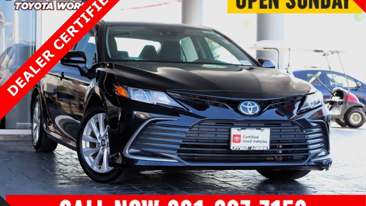 2024 Toyota Camry LE — Sedan — 20,210 mi — Spring, TX