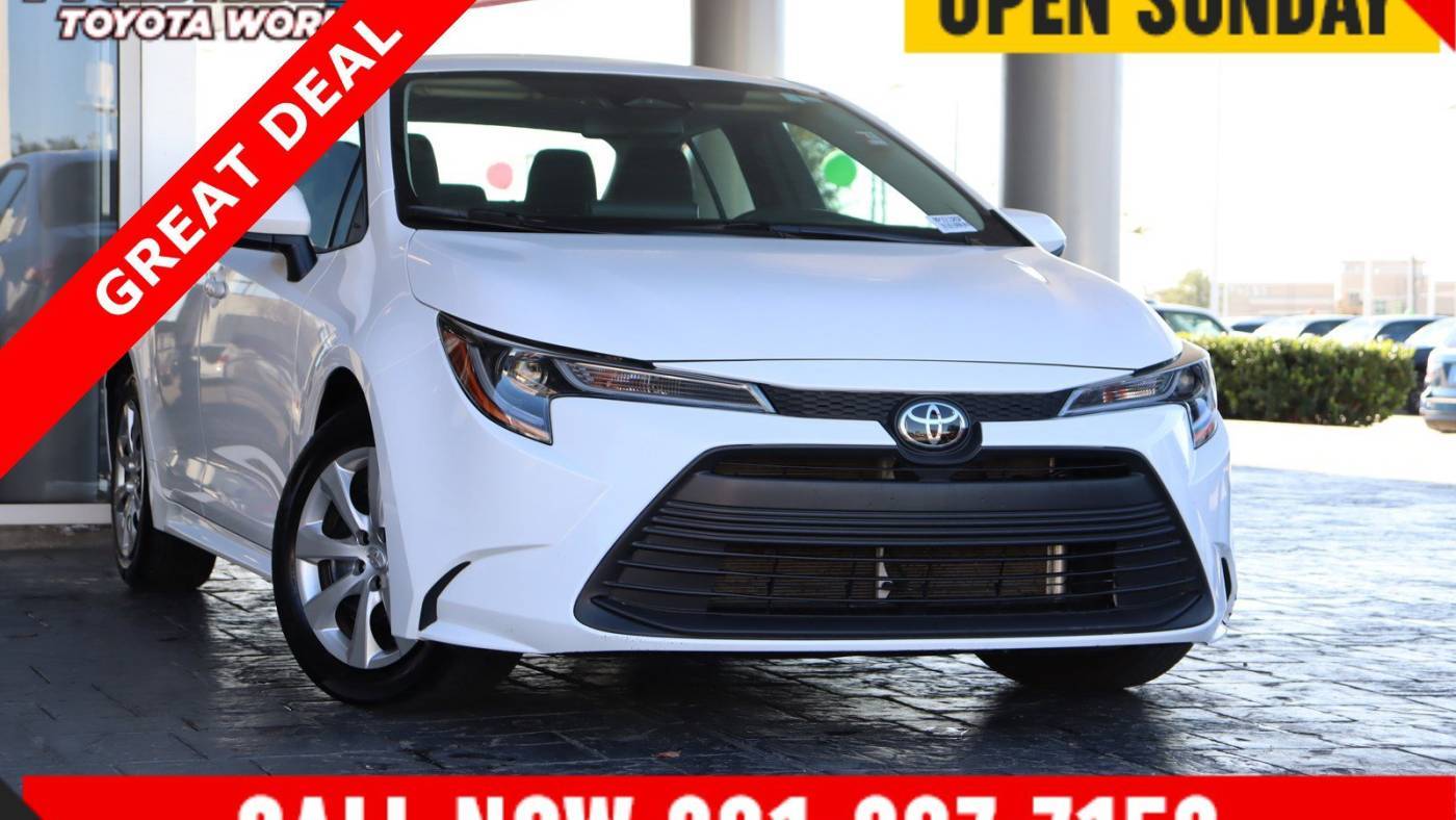 2024 Toyota Corolla LE — Sedan — 15,105 mi — Spring, TX