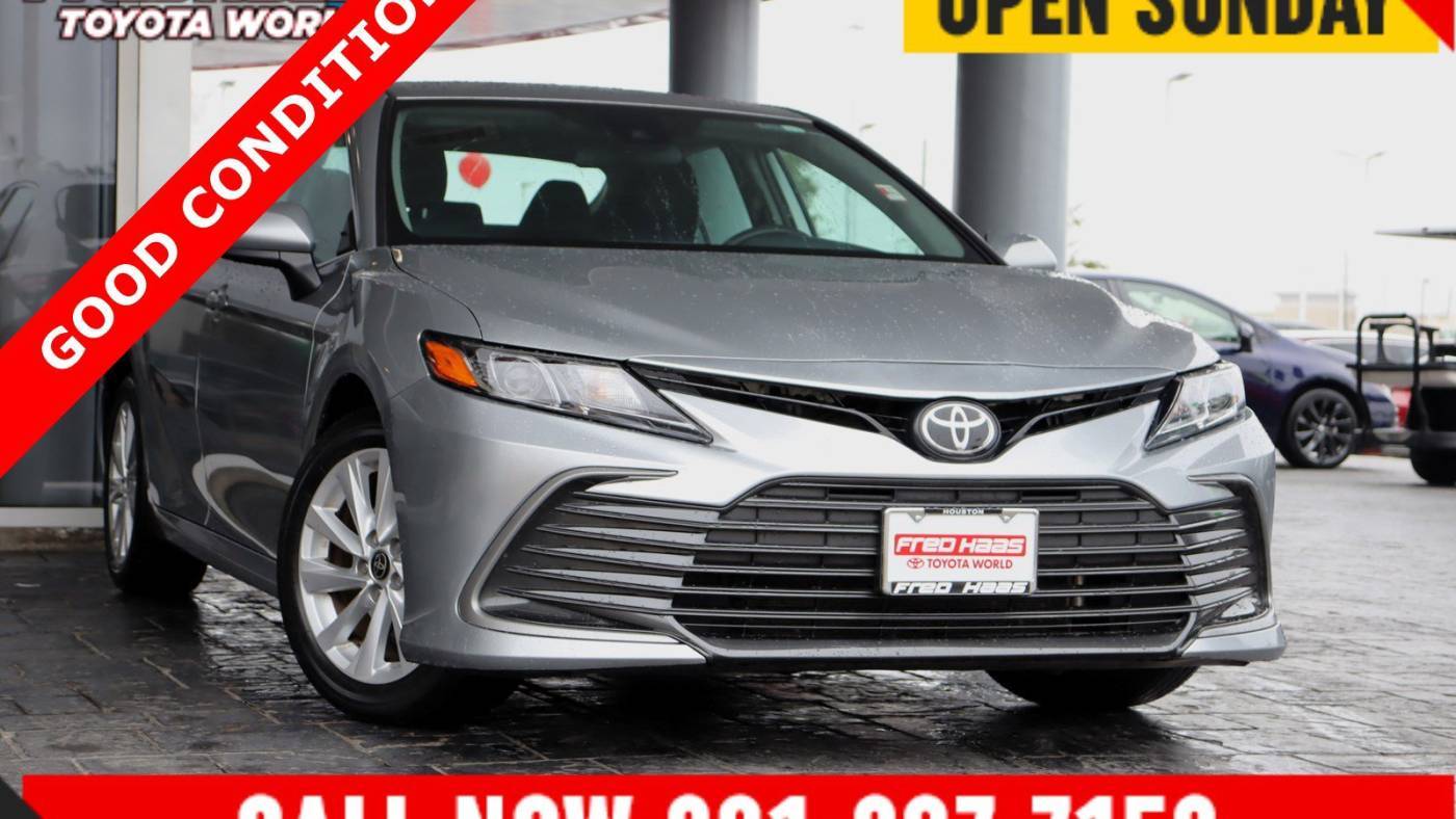 2024 Toyota Camry LE — Sedan — 23,159 mi — Spring, TX