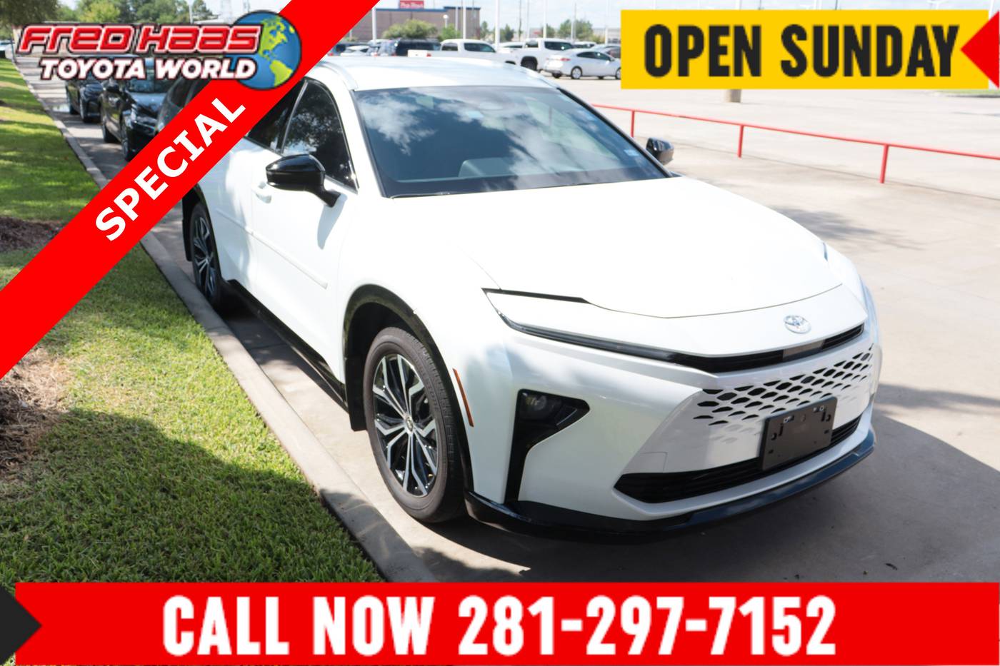 2025 Toyota Crown Signia XLE — SUV — 6,311 mi — Spring, TX
