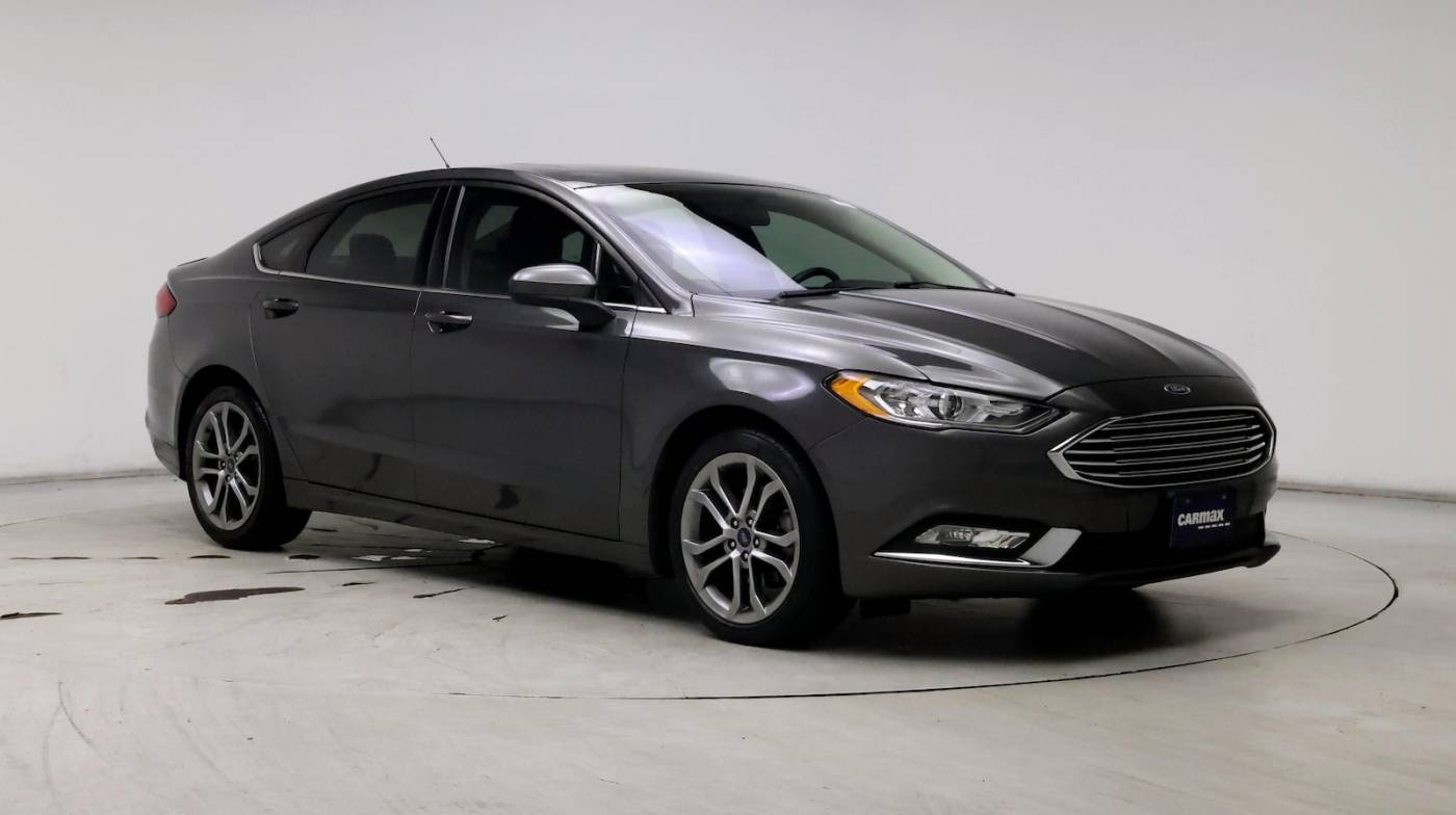 2017 Ford Fusion SE — Sedan — 111,657 mi — Mechanicsburg, PA