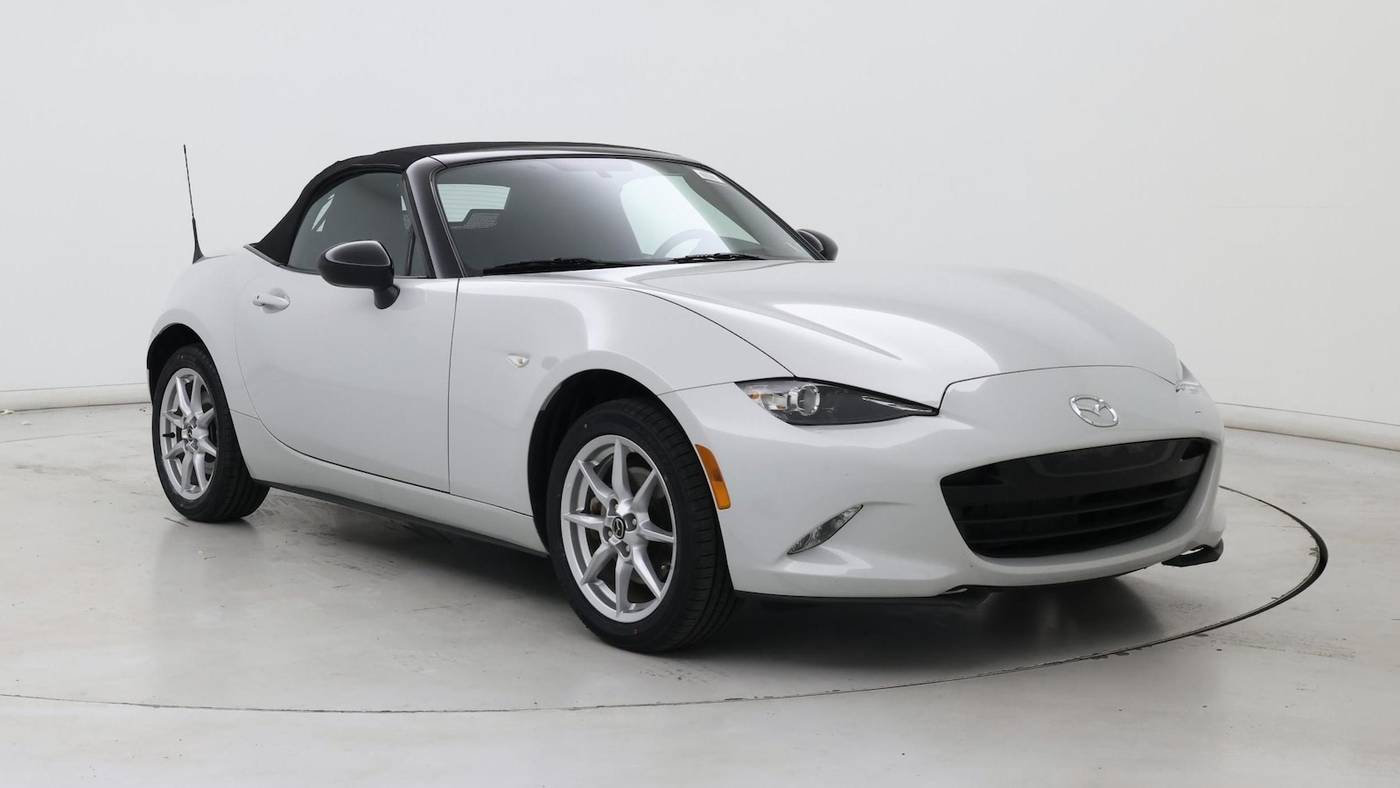 2016 Mazda MX-5 Miata Sport